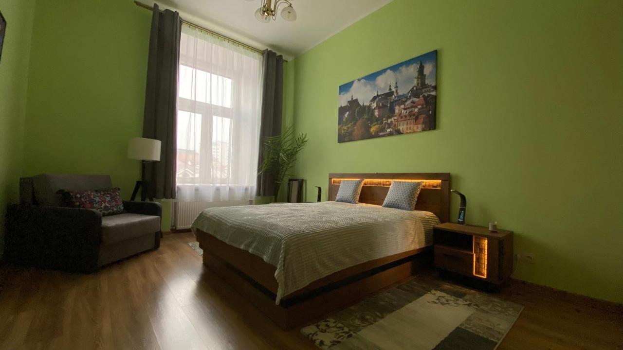 Lublinbnb - Exclusive Family Apartment ------ In The Heart Of Lublin -------------------------------- Bedroom & Living Room & Kitchen Eksteriør bilde