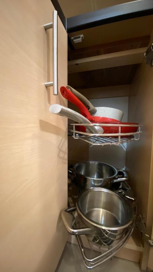 Lublinbnb - Exclusive Family Apartment ------ In The Heart Of Lublin -------------------------------- Bedroom & Living Room & Kitchen Eksteriør bilde