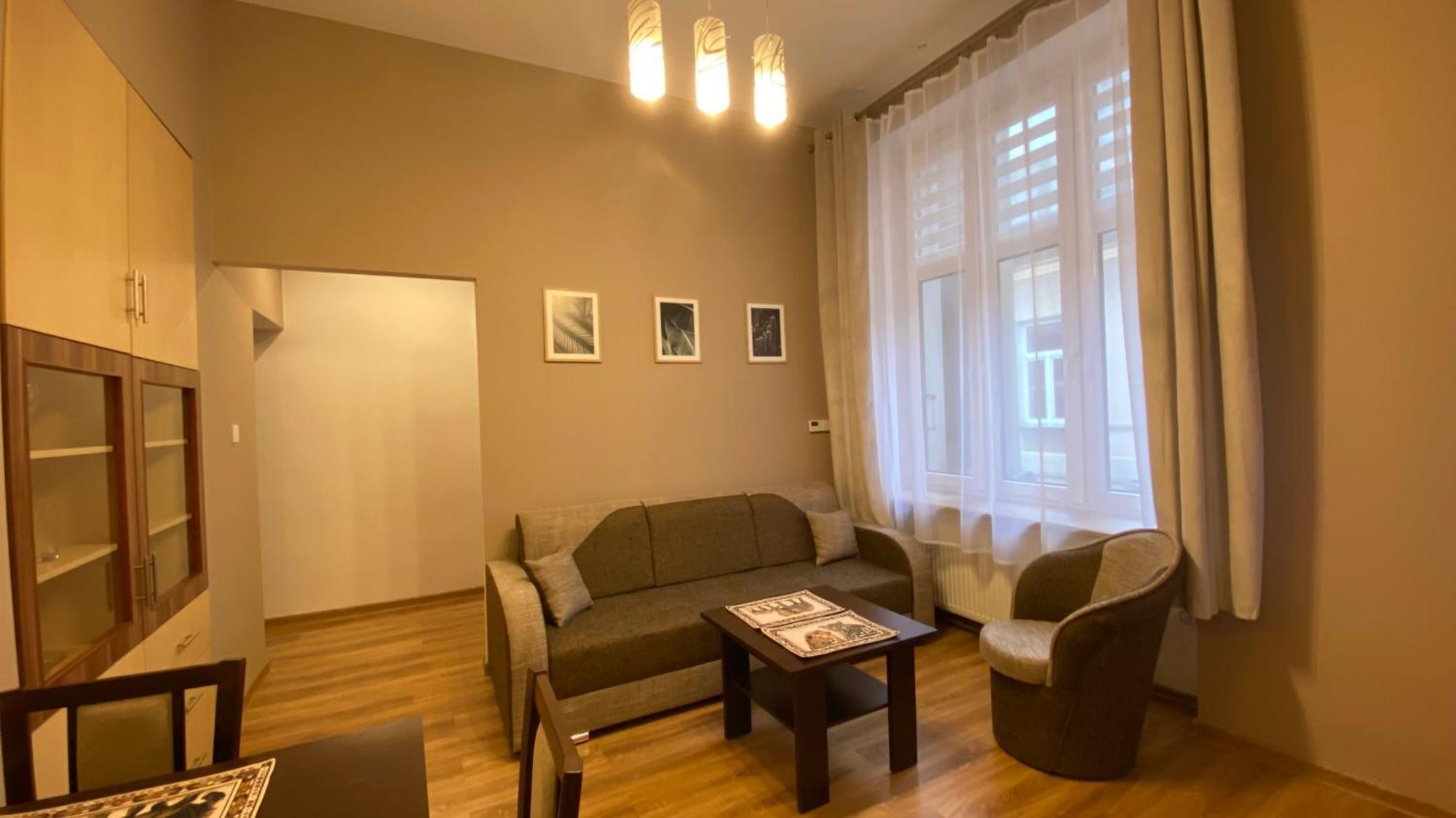 Lublinbnb - Exclusive Family Apartment ------ In The Heart Of Lublin -------------------------------- Bedroom & Living Room & Kitchen Eksteriør bilde